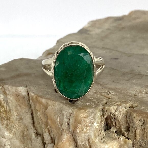 Sterling Silver 925 Oval Bezel Set Faceted Green Jadeite Split Shank Ring Sz 8.5 - Picture 3 of 16